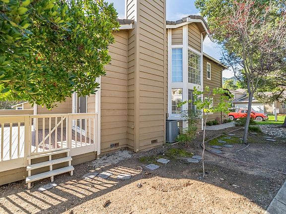 5th image of 1289 Chilanian Ln
