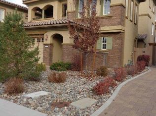 10820 Serratina Dr, Reno, NV 89521