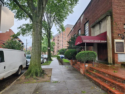 Rented by null | media 12