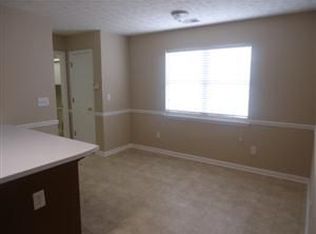 2965 Hampton Valley Dr, Loganville, GA
