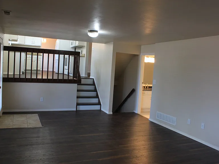 2130 Crystal River Dr — Photo 10
