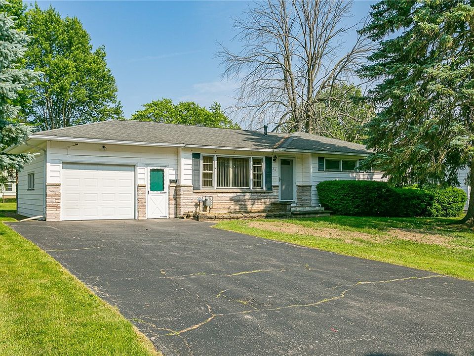 38 W Crest Dr, Rochester, NY 14606 | Zillow