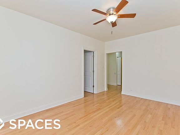 5th image of 4869 N Washtenaw Ave APT 3