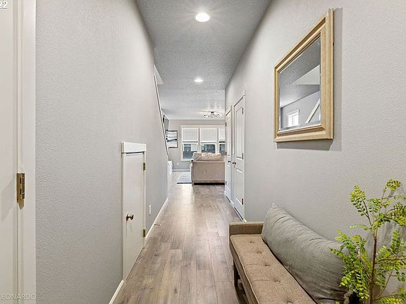 3rd image of 6609 NE 134th St