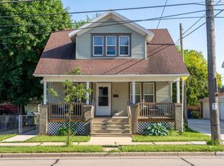 3011 16th St, Racine, WI 53405