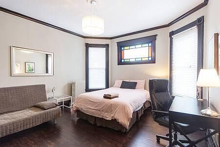 5th image of 693 York Ave #2