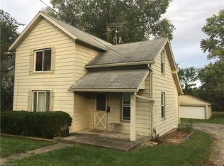 826 Newgarden Ave, Salem, OH