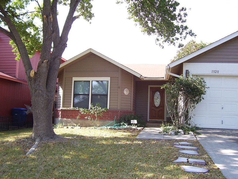 1st image of 13211 Larkgate Dr