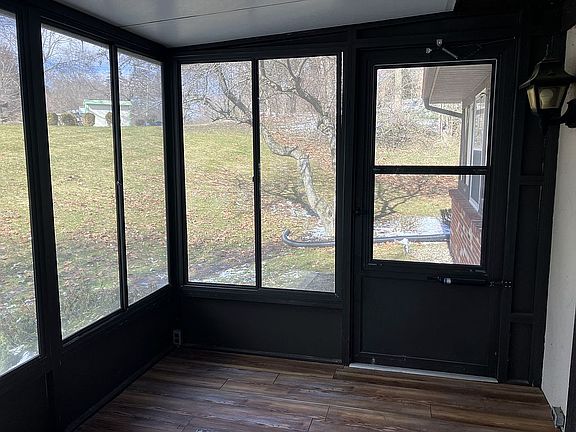 4th image of 298 Bona Vista Dr NW