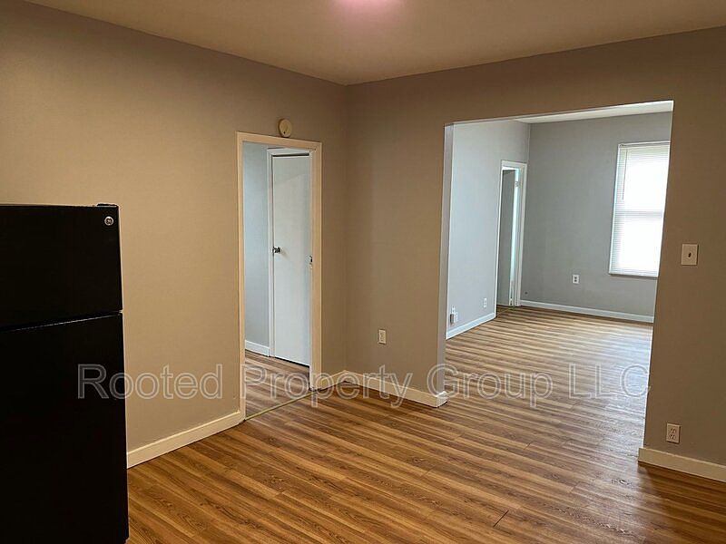 1st image of 22-24 Crockett Ave Unit 2