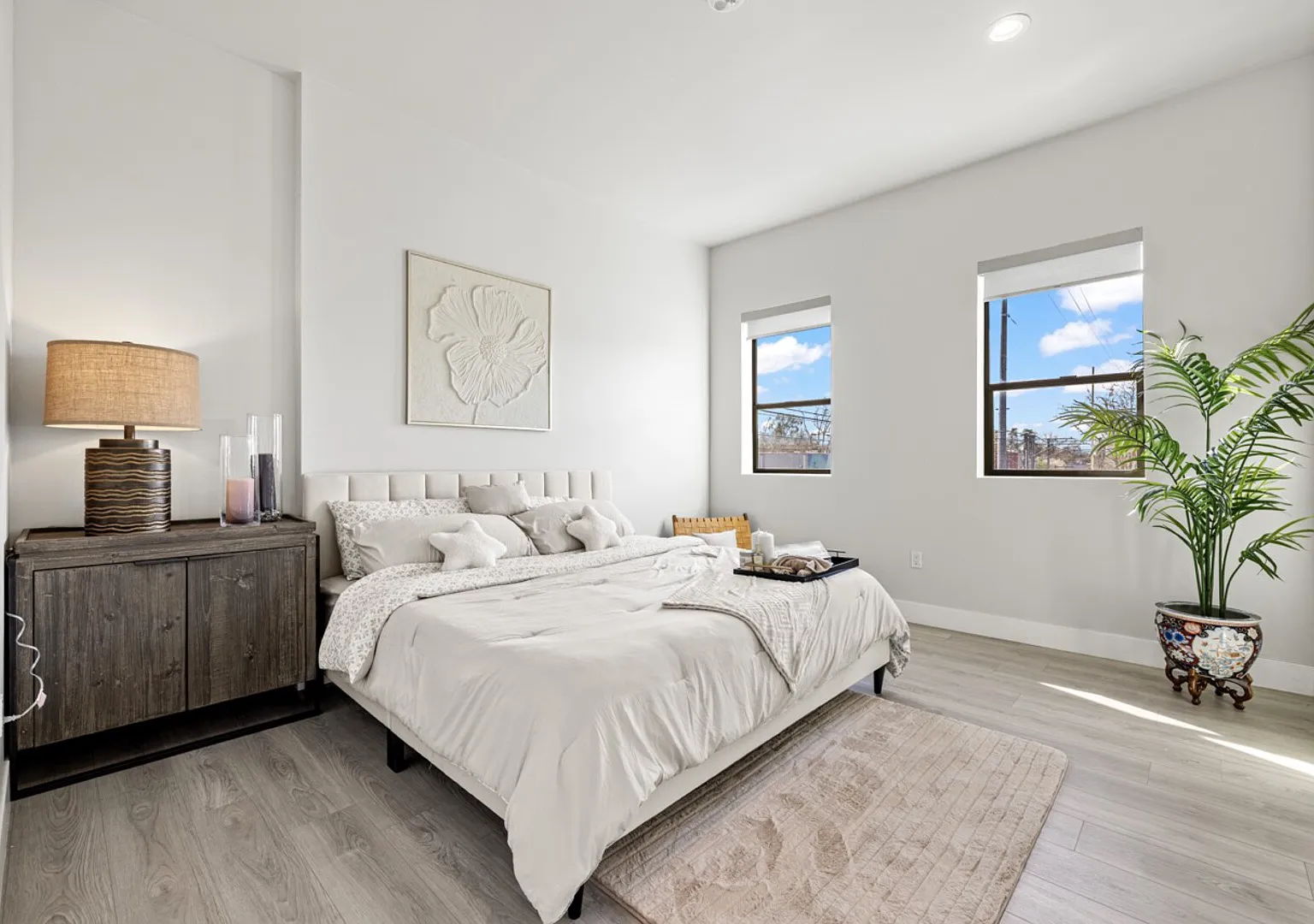 S19 Resident Midtown Sacramento — Photo 1