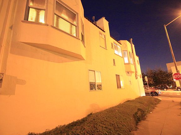 4th image of 142 Geneva Ave