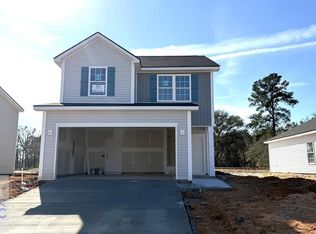 158 Juniper Dr, Hinesville, GA 31313