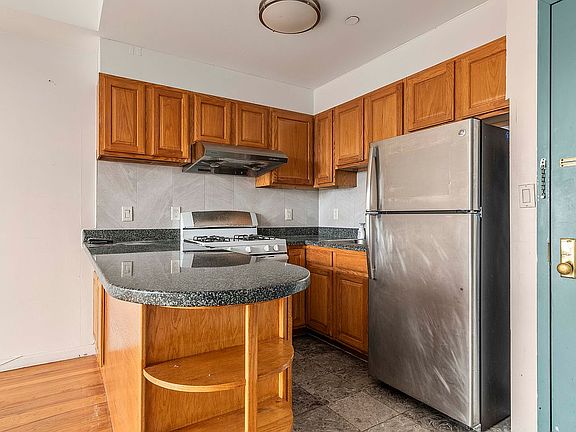 4th image of 142-18 38th Ave #9C