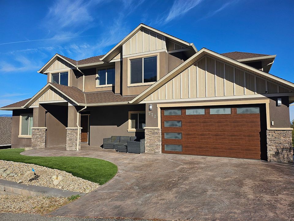 1st image of 772 Kuipers Cres