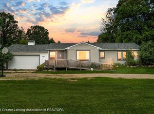 1085 Grovenburg Rd, Holt, MI 48842