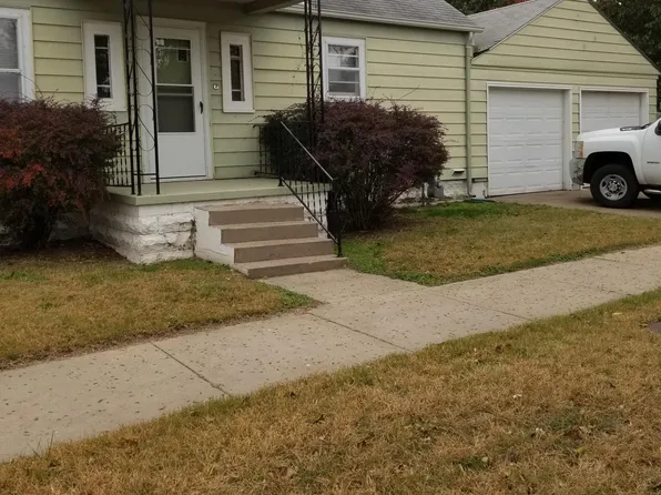 1515 N Monroe St, Hutchinson, KS 67501