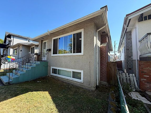 2nd image of 374 E 54th Ave