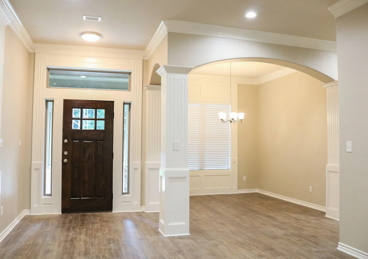 3915 Old Omen Rd — Photo 2