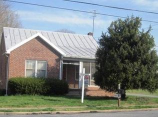 37 George St, Middletown, MD 21769