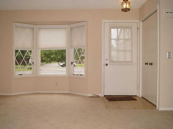5th image of 2289 Radcliff Cir SE #56