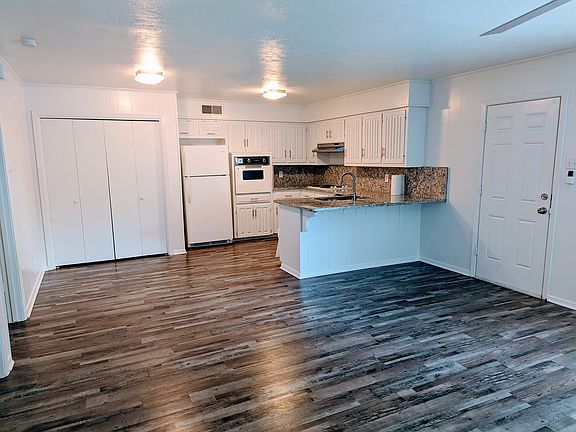 Kitchen layout