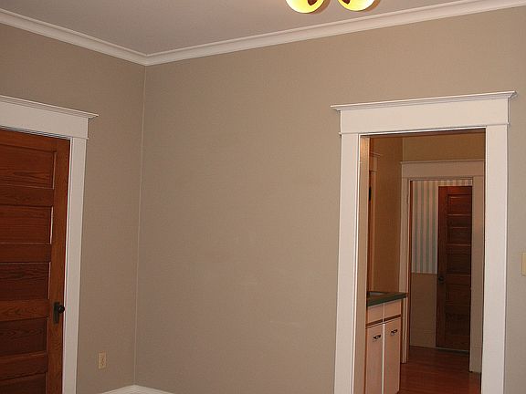 4th image of 1447 Milton Street Se # First Floor