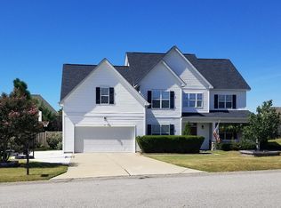 35 Carlisle Pl, Spring Lake, NC 28390