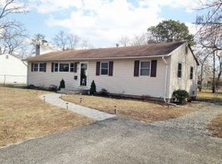 256 Ashwood Dr, Brick, NJ