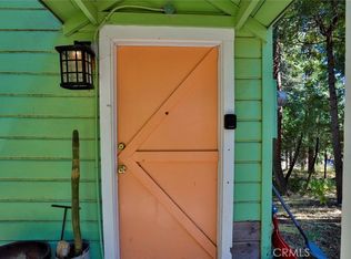 23872 Wildwood Ln, Crestline, CA 92325