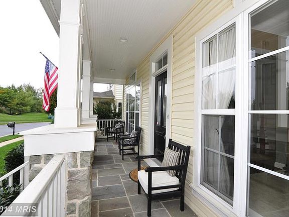 2nd image of 22761 Courtland Park Dr