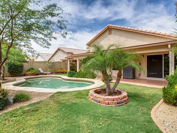 4th image of 3421 E Kerry Ln