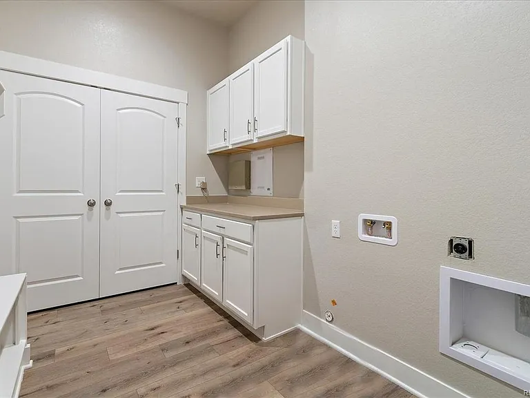 5960 N Dallas St — Photo 19