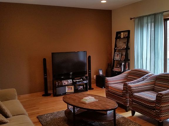 Cozy, sunlight family room