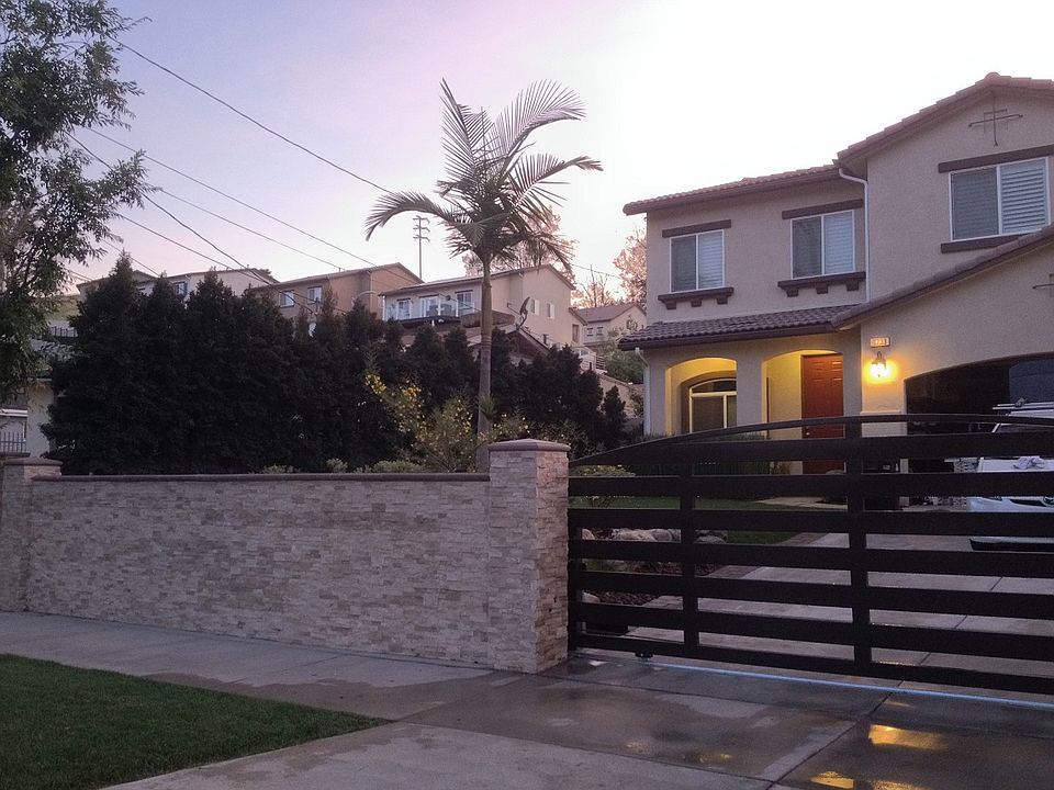 1st image of 3733 McKenzie Ave