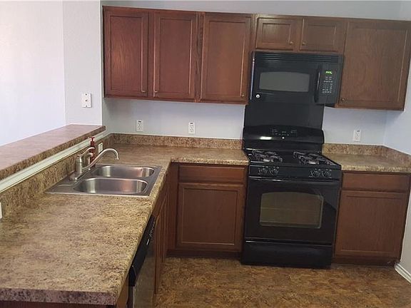 4th image of 3512 Autumn Bay Dr
