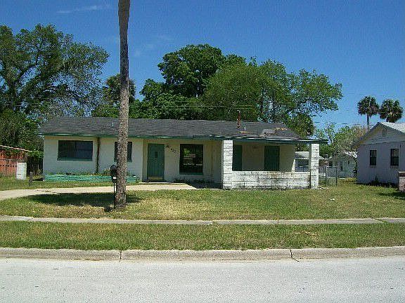1st image of 633 Cedar Park Dr