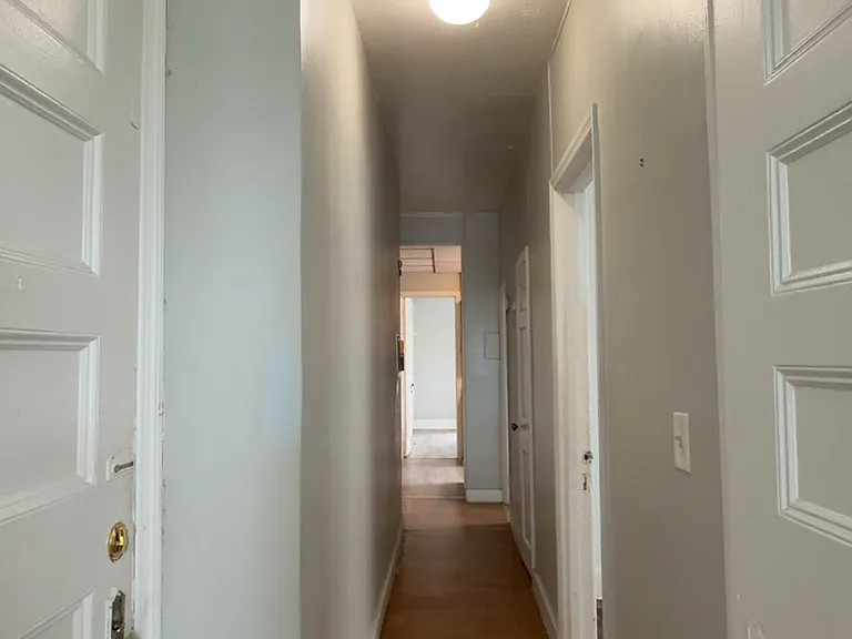 202 2nd Ave #4 — Photo 6