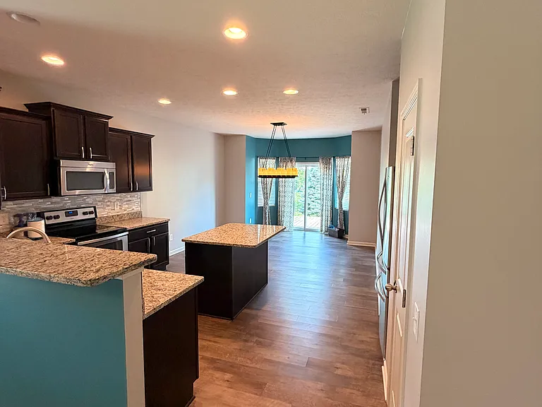 13987 Catalina Dr — Photo 9