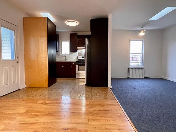 2nd image of 6256 Metropolitan Ave #2