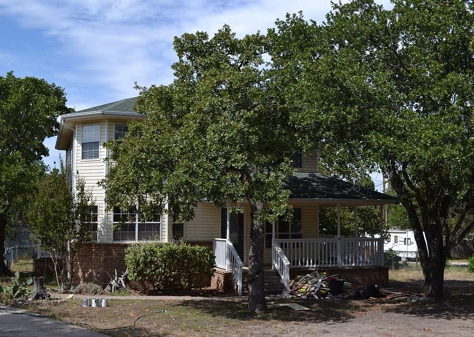 1st image of 650 Panorama Dr