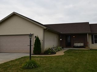 20686 Krista Dr, Milford, IN 46542