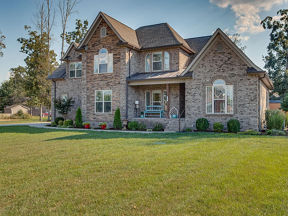 5th image of 107 Sweet Bay Ct
