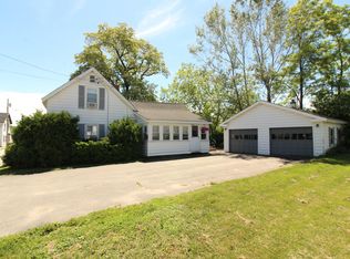 43 Hayes St, Old Town, ME 04468