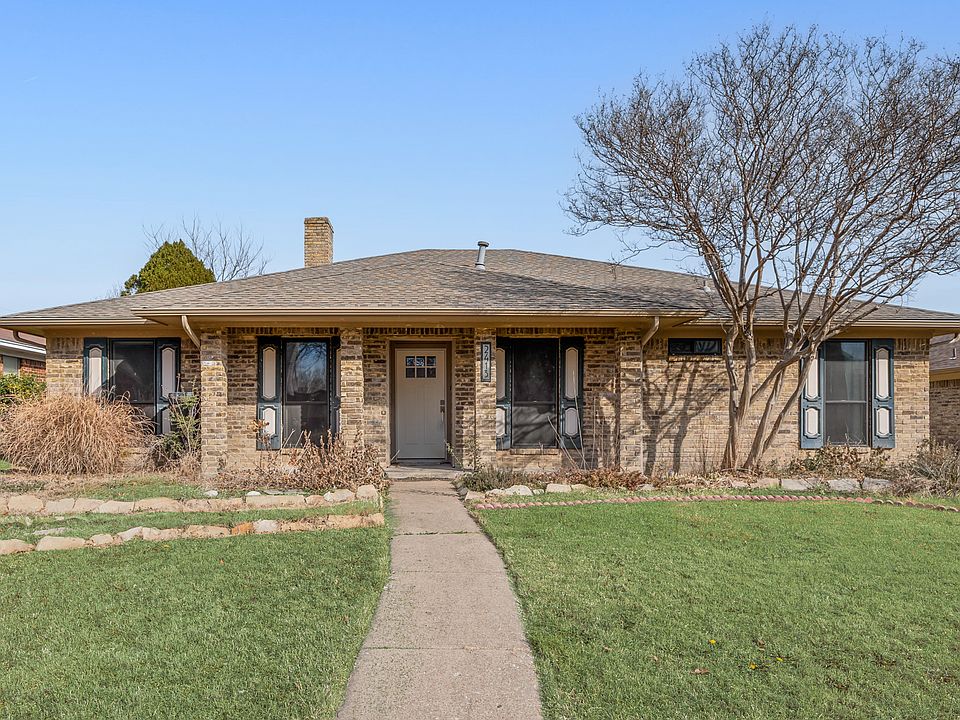1st image of 2413 Saharah Dr
