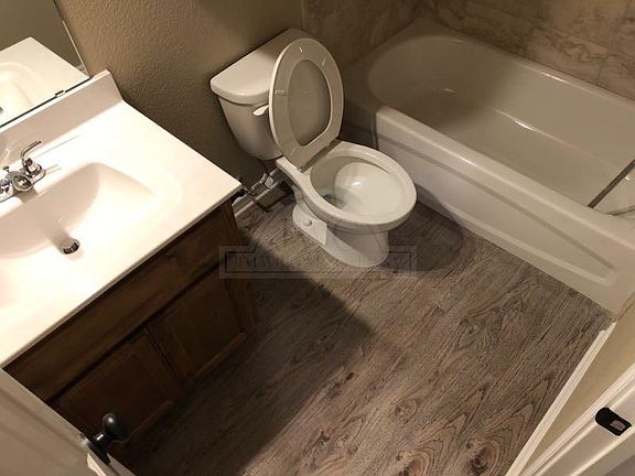 5th image of 4314 Hunters Place Dr #7f3a0fa86