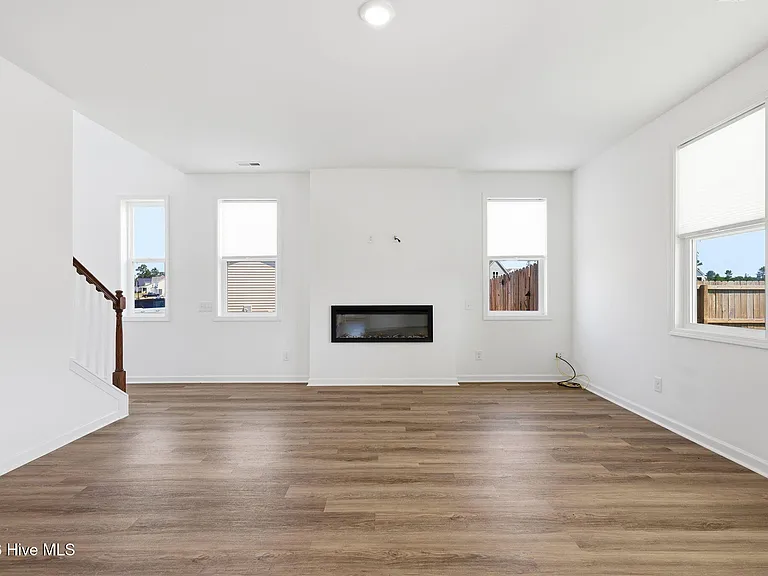 362 Summer Wind Way — Photo 10
