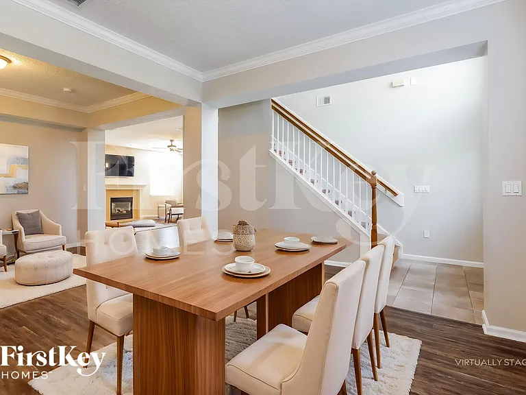 1559 Majestic View Ln — Photo 9