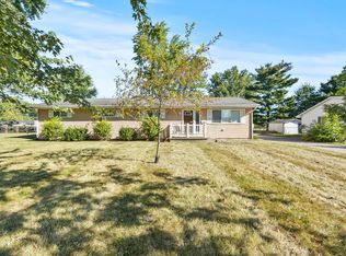 936 Van Kirk Dr, Marysville, OH