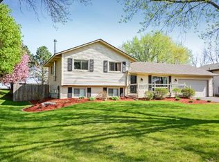 8000 66th Street Ct S, Cottage Grove, MN 55016